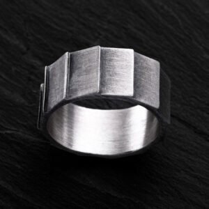 Silver ring TILLEN