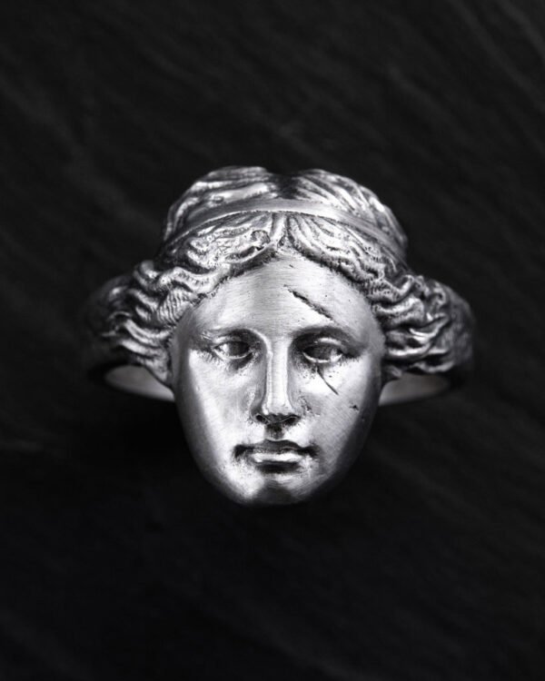 Silver ring VENUS DE MILO