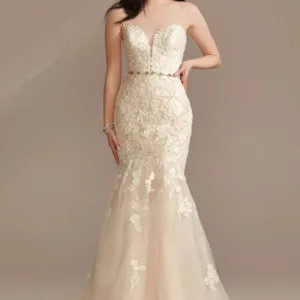 Lace Applique Mermaid Strapless Wedding Dress