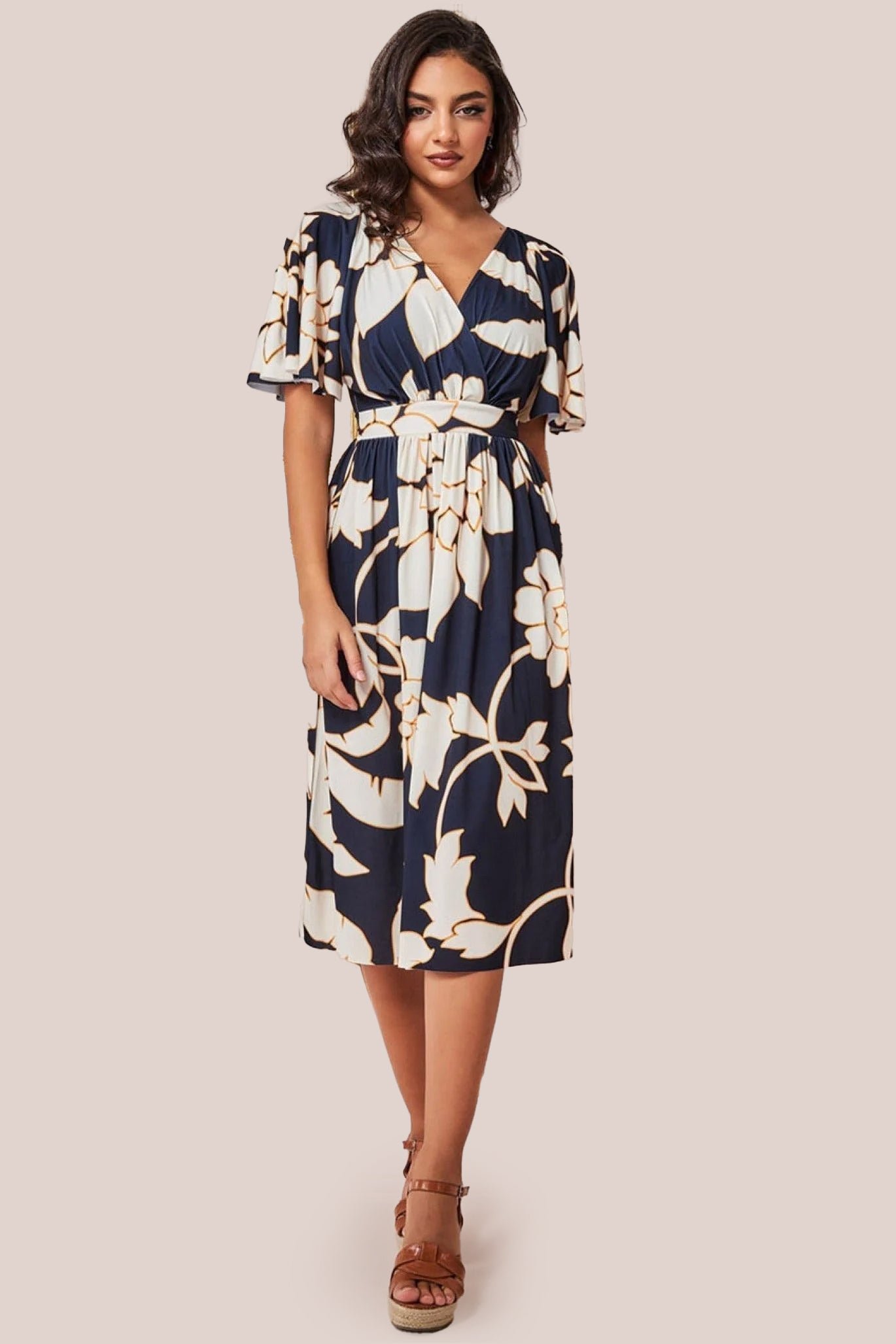 Goddiva Leaf Print Flutter Sleeve Midi – Navy