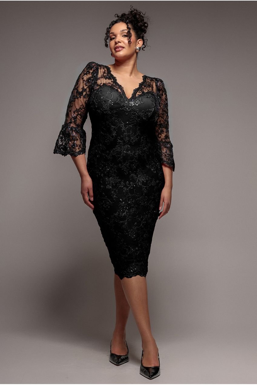 Goddiva Plus Scallop Lace Midi Dress – Black