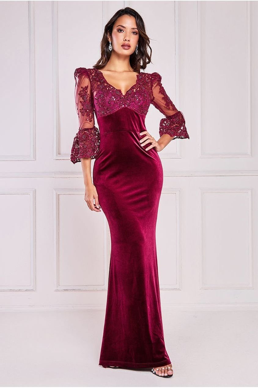Goddiva Scalloped Lace & Velvet Maxi Dress – Burgundy